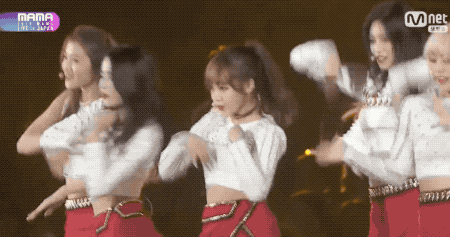 如何评价韩国综艺 《produce 48》?