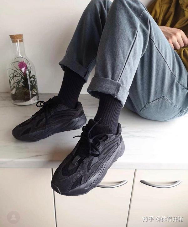 yeezy boost 700v2 "vanta"黑武士