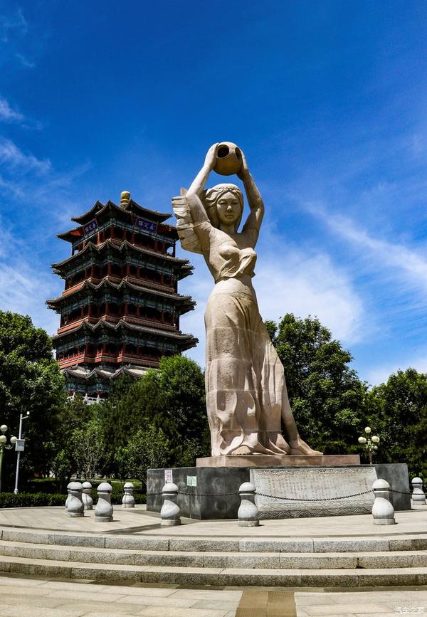 南有黄鹤楼北有永定楼自驾帝豪gl游览门头沟地标