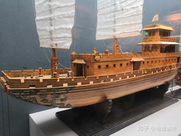 在军博看我国战舰发展第一弹古代楼船明宝船清木帆船
