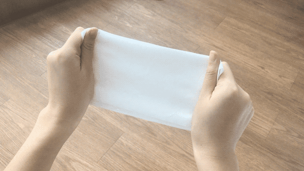 解决方法: 同上,做好清洁护肤,而且更要注意使用一次性的洗脸巾流水