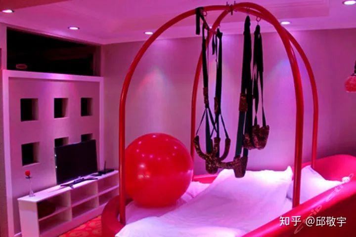 我瞎了国产情趣酒店太辣眼土味装潢道具敷衍我爸妈装得都比他们好看