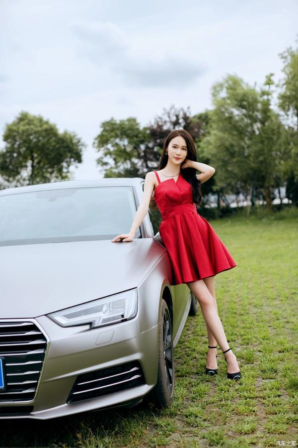 美女同事当车模奥迪a4l和美人的公园邂逅