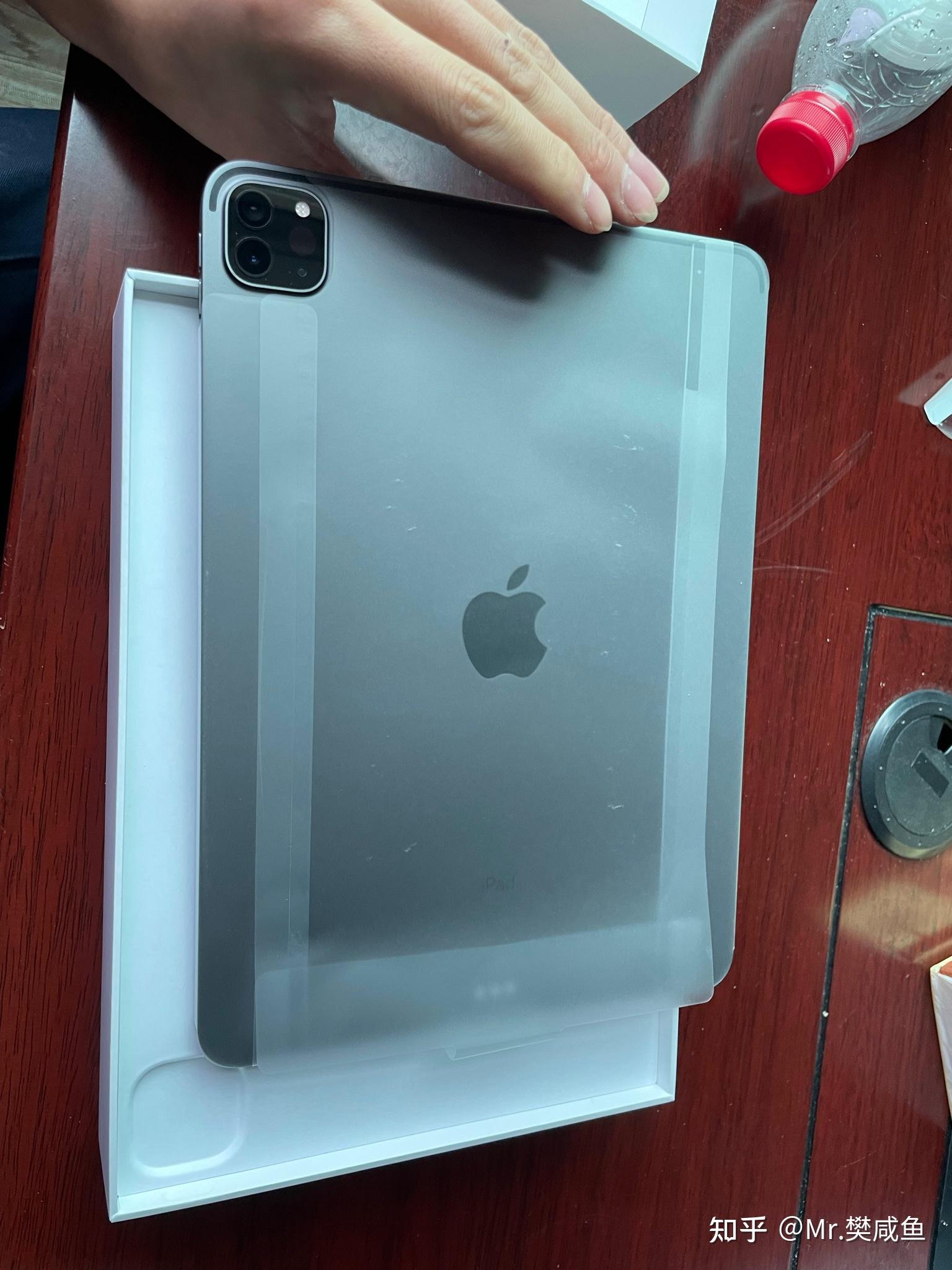 ipadpro平板摔坏的图片,平板摔坏了的图片 2020款ipadpro与2021款ipadpro哪个更值得买优惠一点