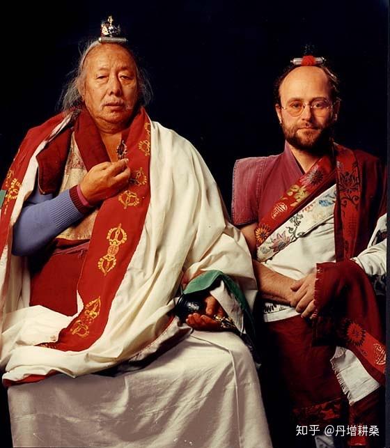 西藏的瑜伽士体系及其社会地位