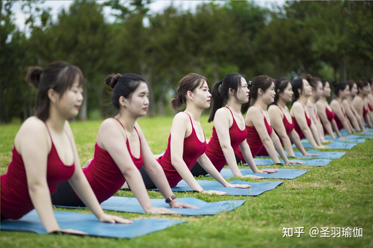 4、北京瑜伽教練工資多少？ 