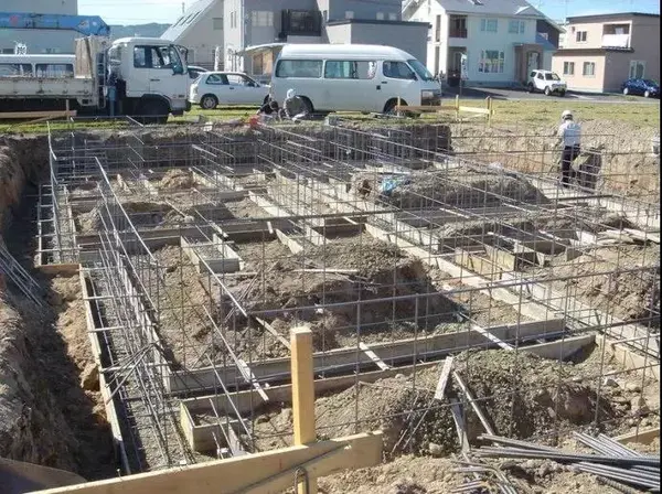 知识在建房时地基应该选择什么材料自建房如何做地基