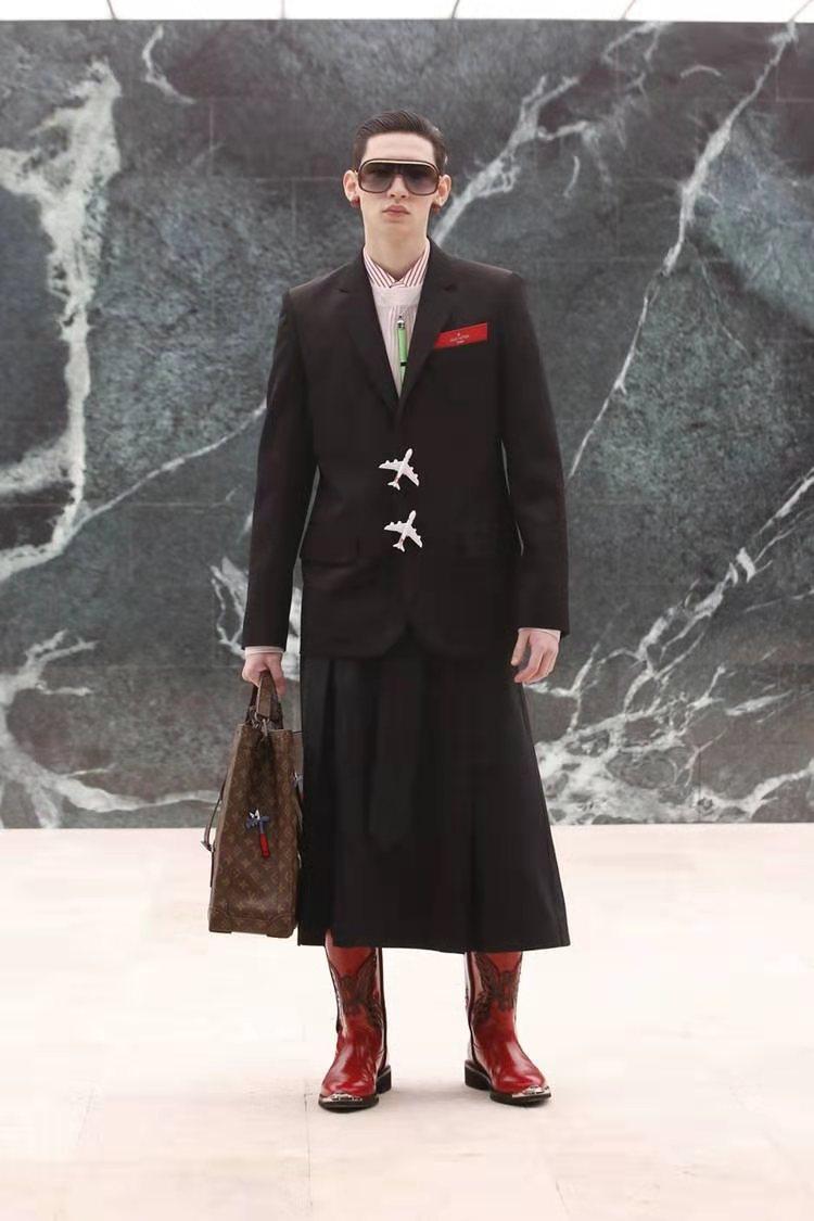 2021男装秋冬流行色彩,2021男装春夏流行色彩 louis vuitton 2021 秋冬男装系列正式登场