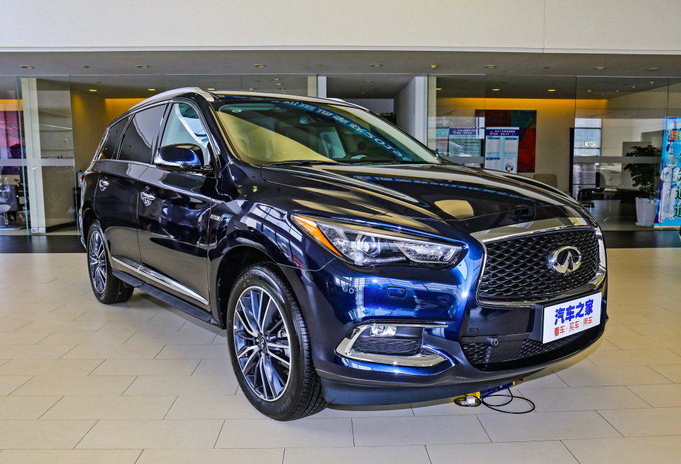 2020款英菲尼迪qx60售4798万元起25t榨出231马力配cvt模拟7挡