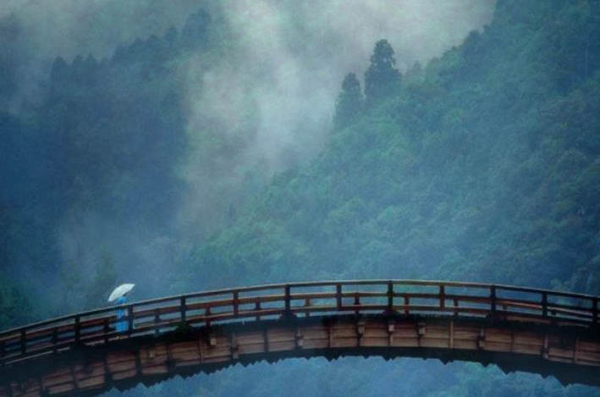 鬼门关黄泉路彼岸花忘川河望乡台奈何桥孟婆汤三生石你懂吗?
