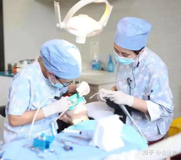 护士能不能做洁牙口腔门诊因此遭行政处罚