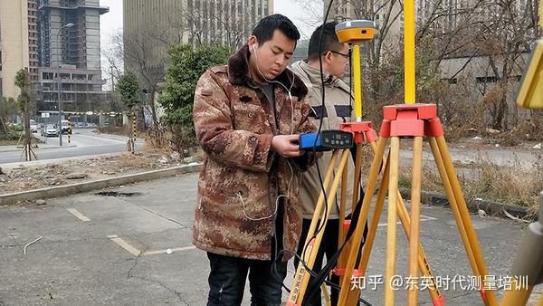 rtk技术导线测量和全站仪导线测量有什么区别?