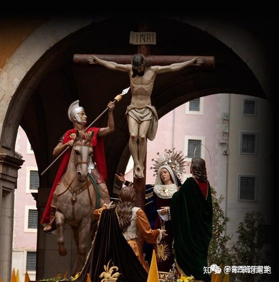 周五是耶稣受难日,耶稣经历了犹大的背叛之后,决定献出生命来拯救人类