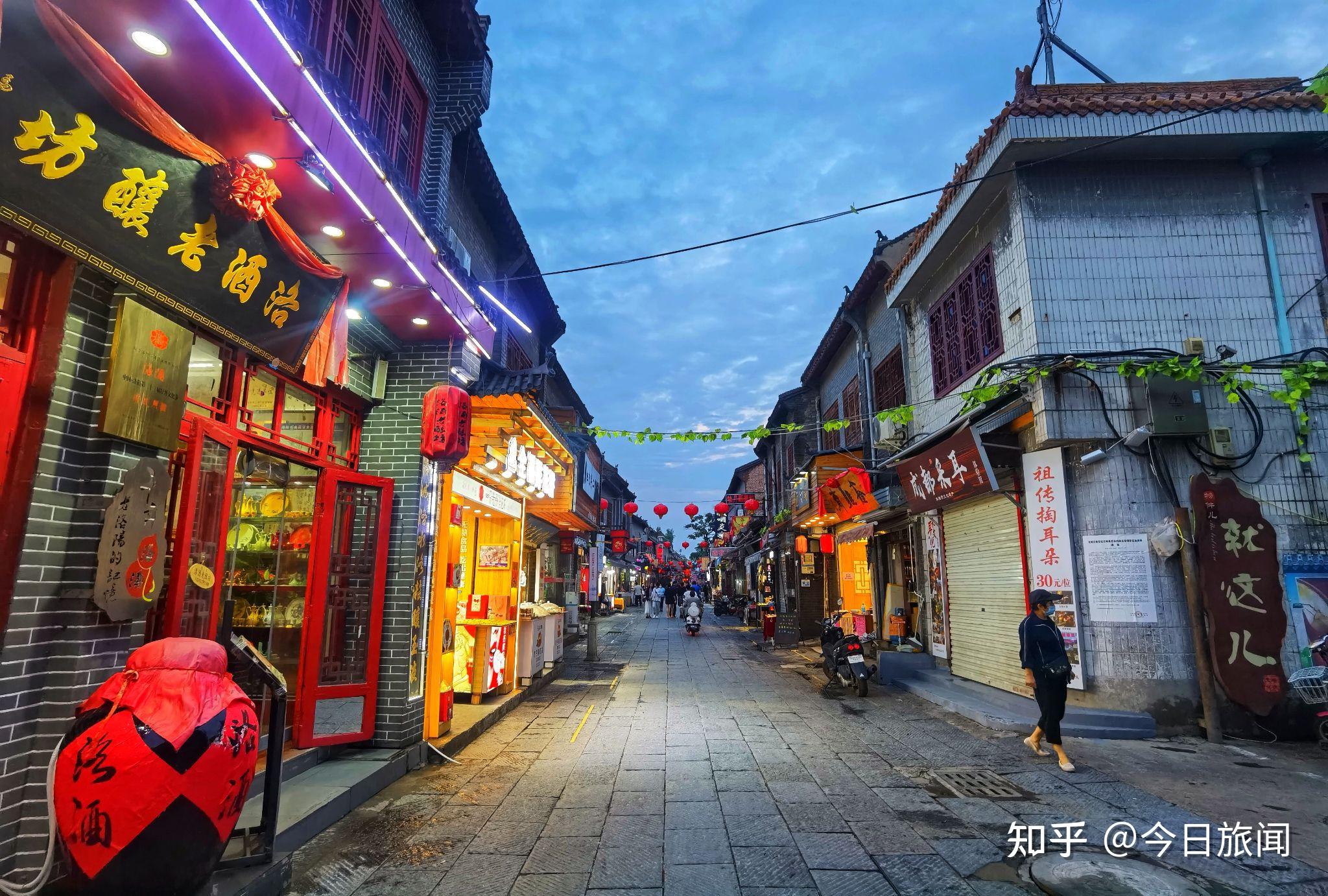夜游河南这条历史文化古街风情浪漫特色蕴含其中为之感动