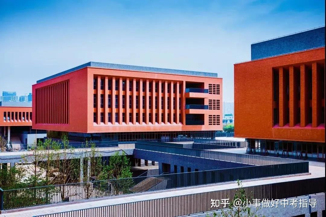 杭二钱江丨科技立校走在时代前沿的杭城优高
