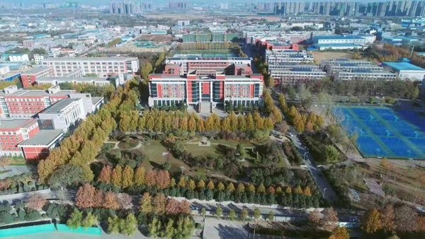 17.郑州科技学院