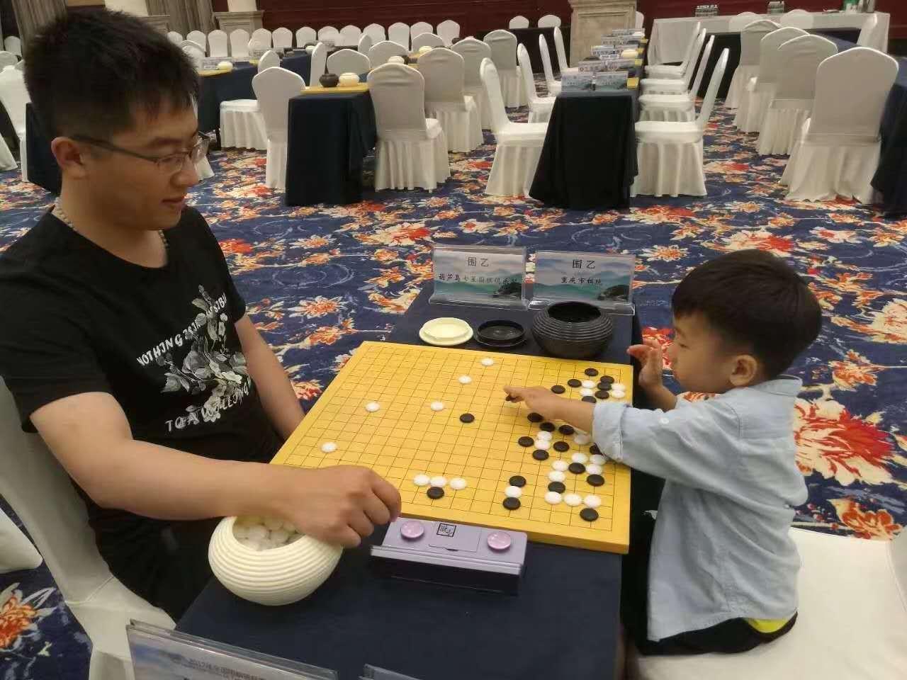 专访潘文君6段重新学围棋的职业退段棋手