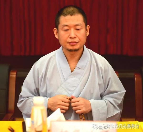 中国佛学院栖霞山分院三论宗研究所副所长兼总务主任寂成法师