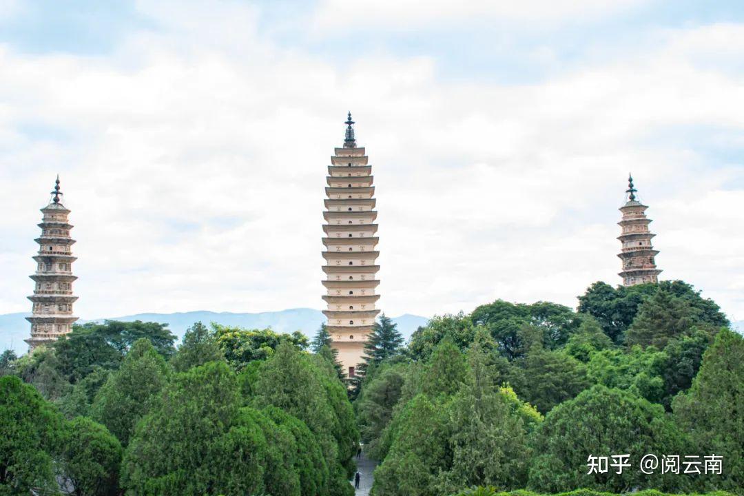 崇圣寺三塔文化旅游区中的三塔既是景点,也是一个有着千年历史的文物