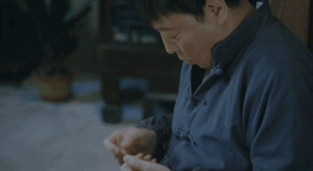 以百变演技说话,倪大红《都挺好》成