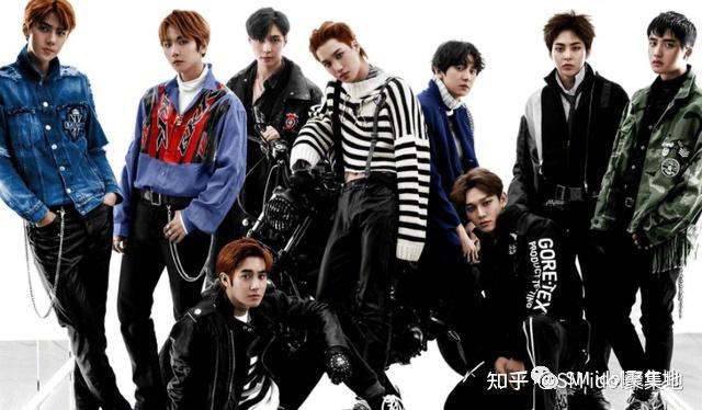 都暻秀和xiumin因为年龄到了服兵役,所以九个人的组合只有六个人回归