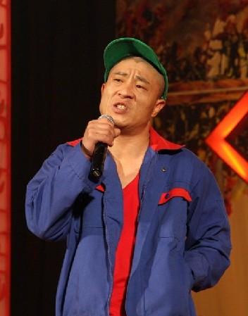 哎 东北哪有说得这么觉厉→_ 其实东北人都是很不错的 说你瞅啥