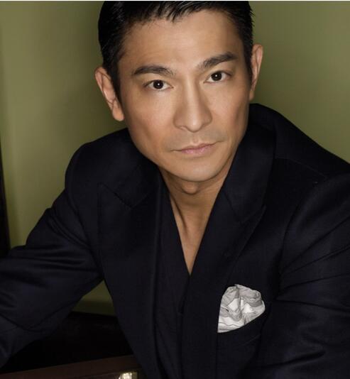 男生想割双眼皮,请大家给点建议?