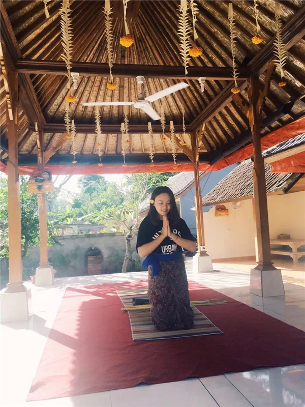 本人公司职员,十月国庆打算义工旅行,期间考个