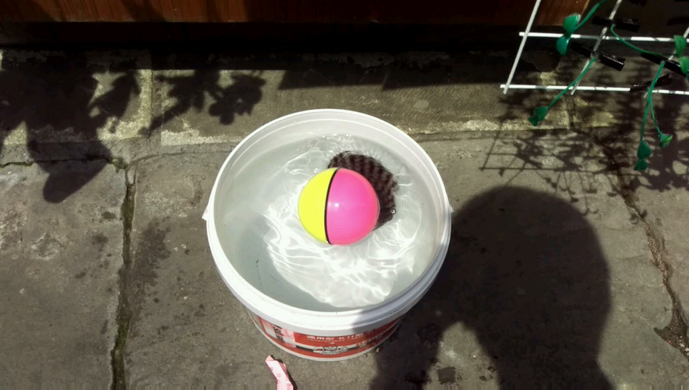 这是啥东西? ps在一个商店门口看到的。它就一