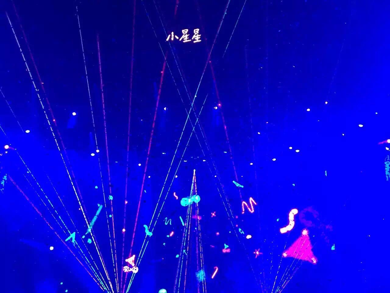 一个人去看苏打绿的演唱会是怎样的一种体验?