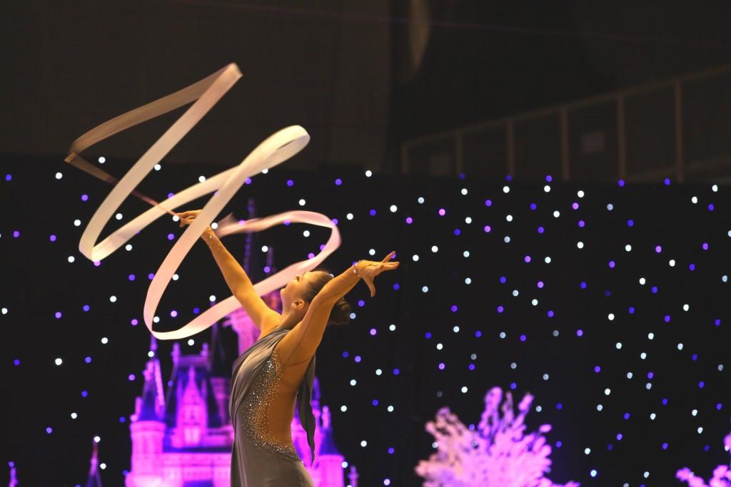 图钟玲杯艺术体操比赛第二天