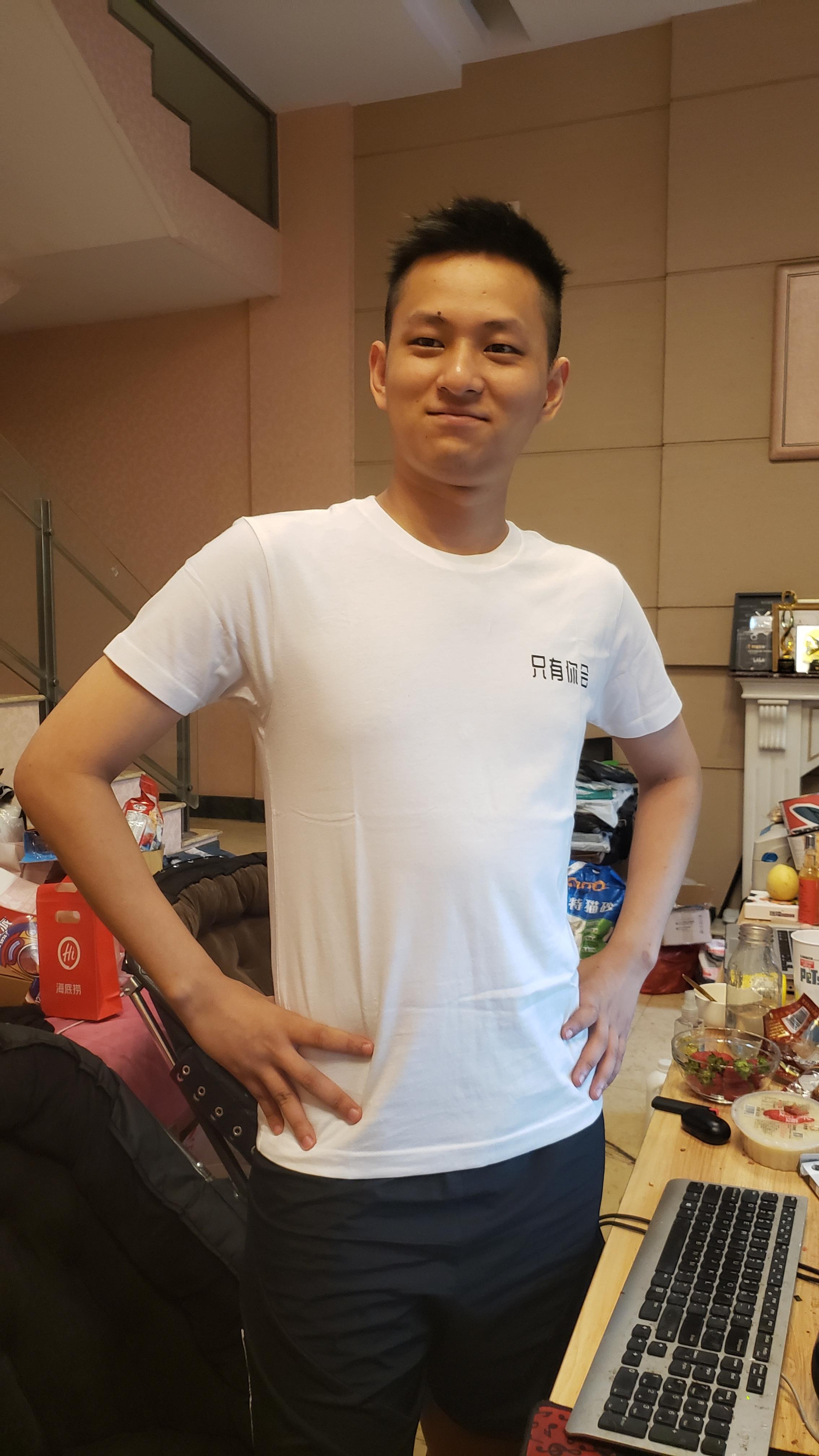 猫酱 的想法: 一些b站的著名up主真的年龄好小啊,敬汉卿22岁,郭杰瑞