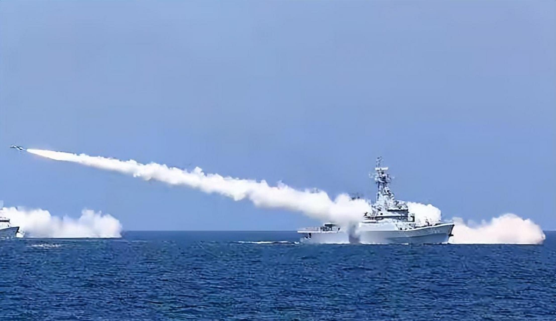 中国伊朗俄军联合演习护航编队来了国防部发布中国伊朗
