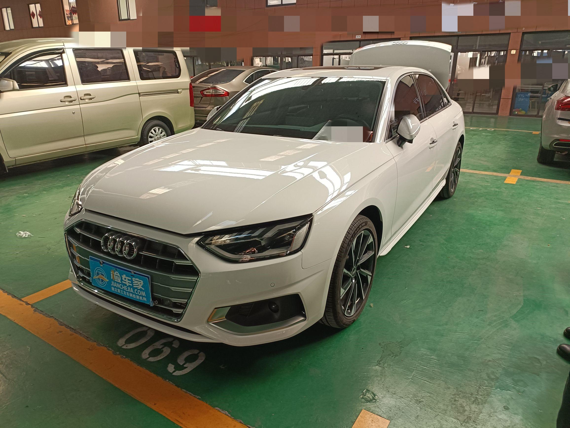 22年上牌的奥迪a4l40tfsi时尚致雅型现在二手居然要卖19万多真是离谱