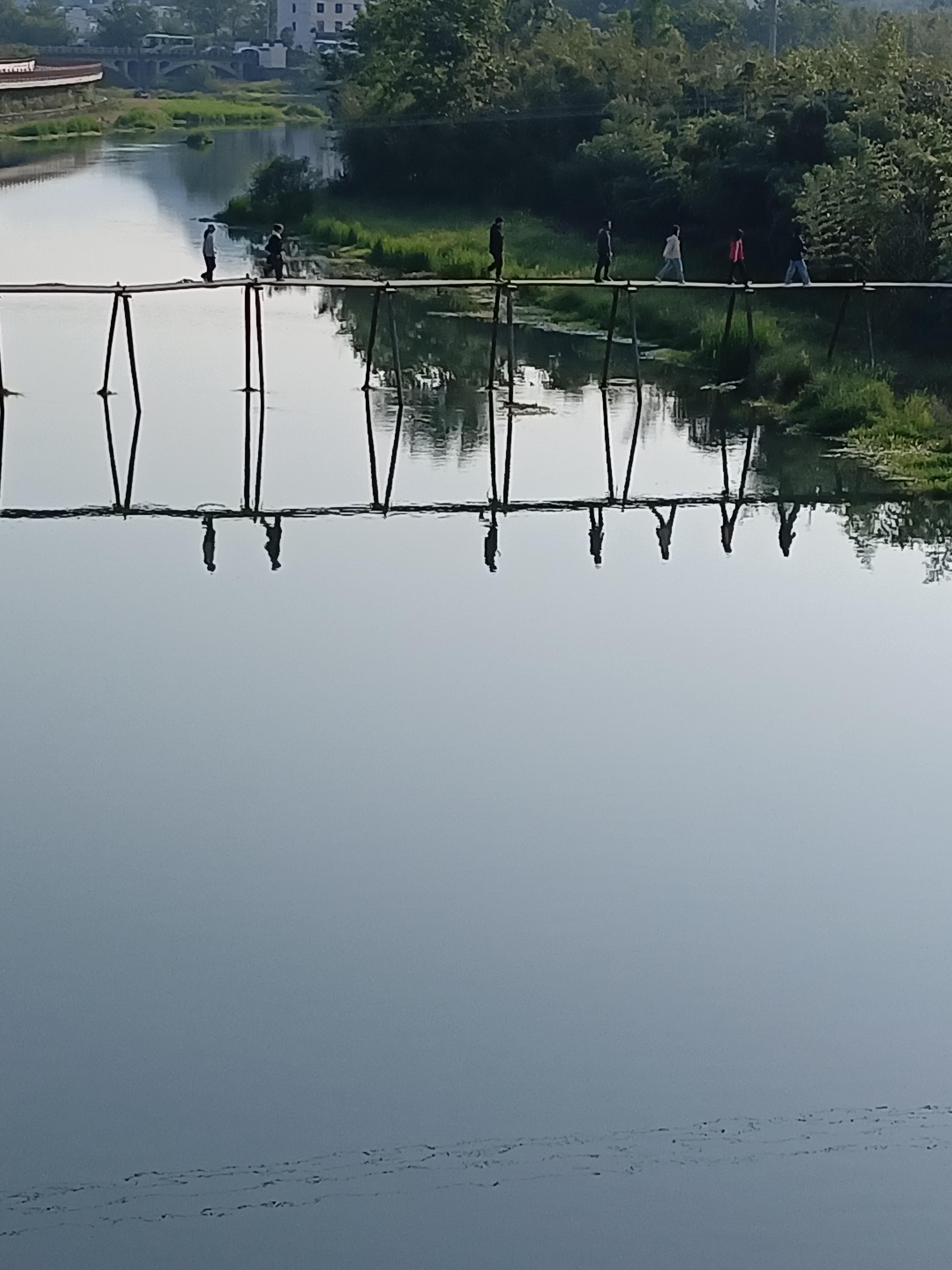 方祯 的想法: 板凳桥:勇敢的跑起来吧!