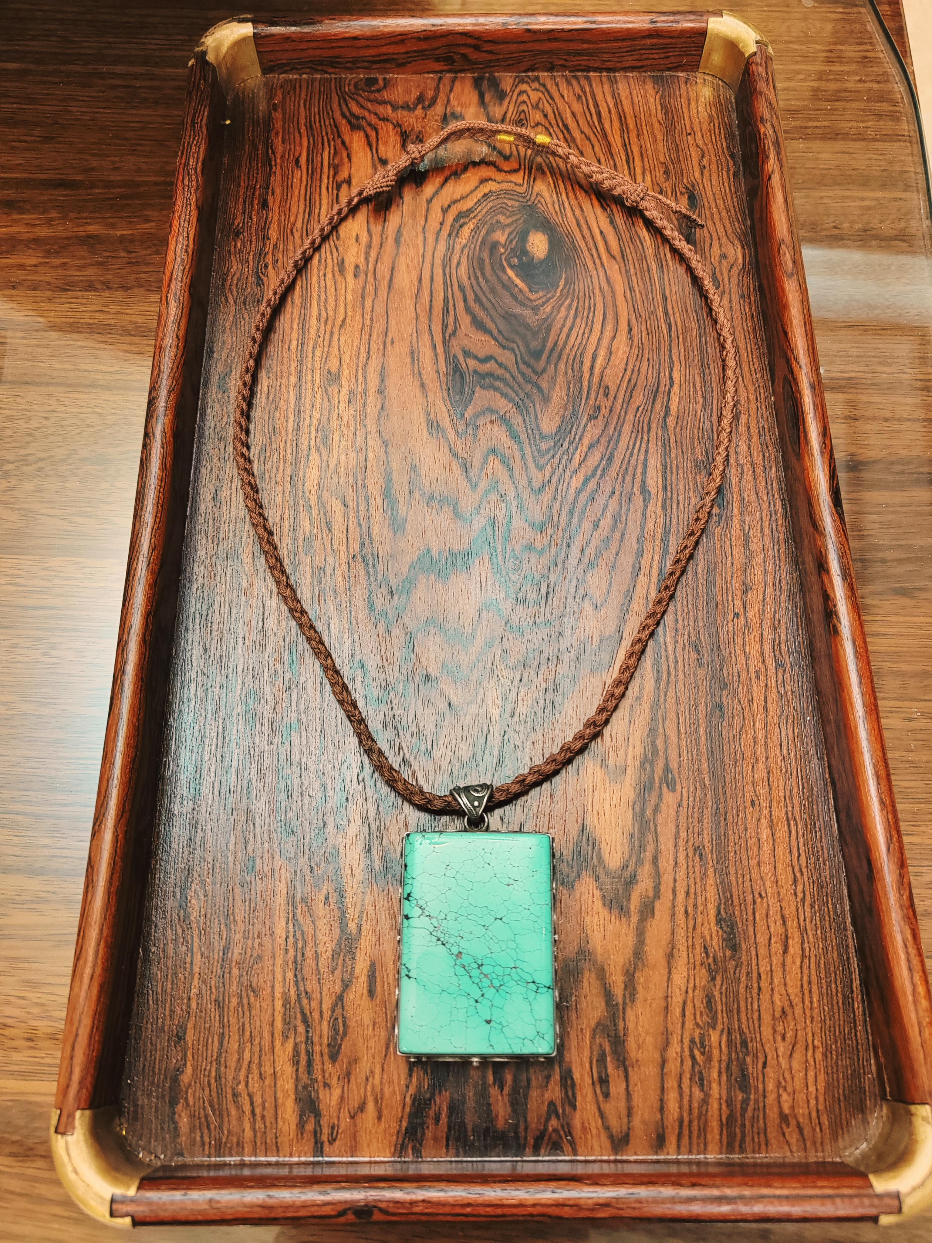 入了一块绿色无事牌子,两万四千块.送于老丈人.