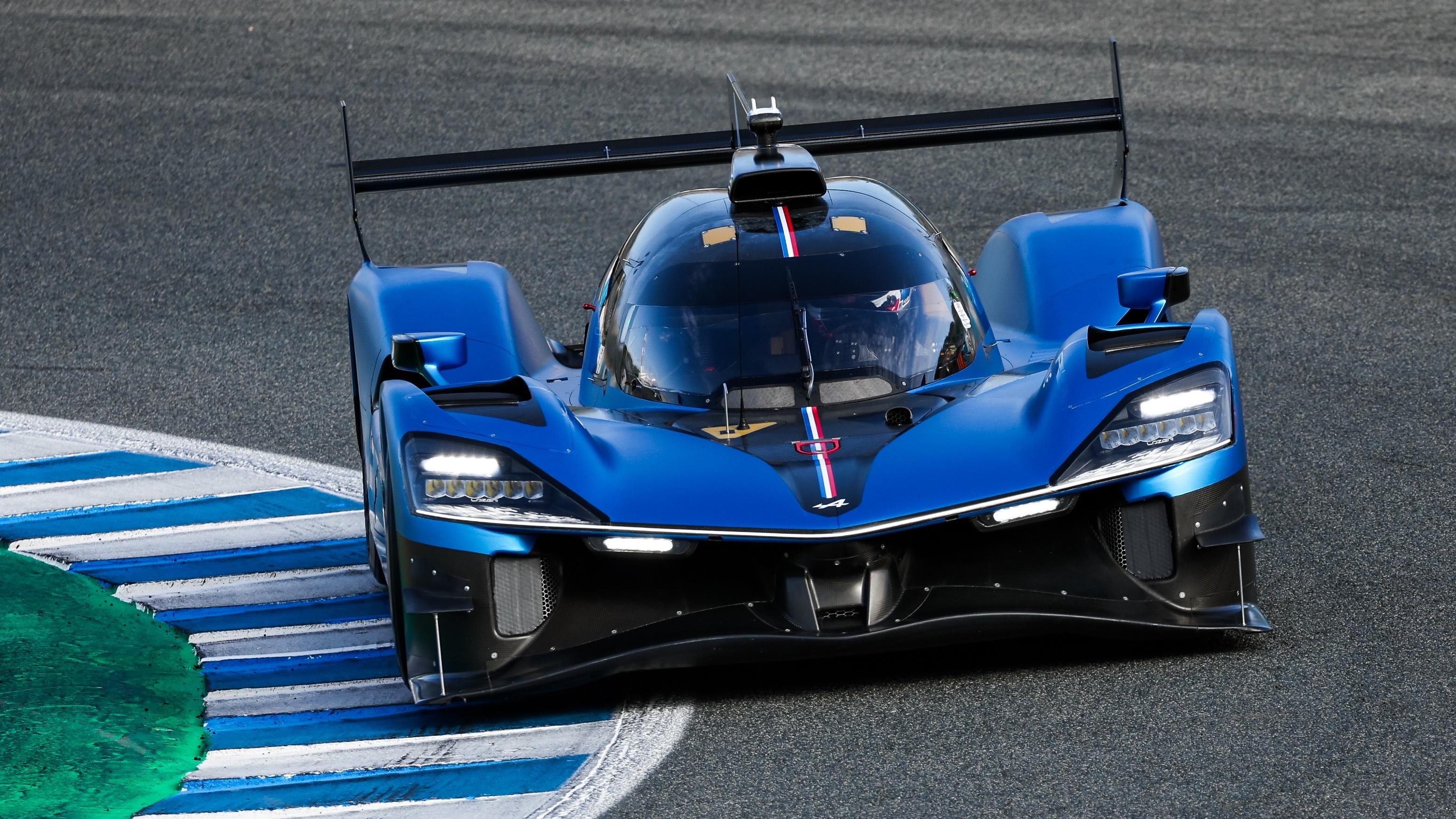 根叔 的想法: alpine勒芒原型车的赛道测试 | 这台车子的颜值在这一批