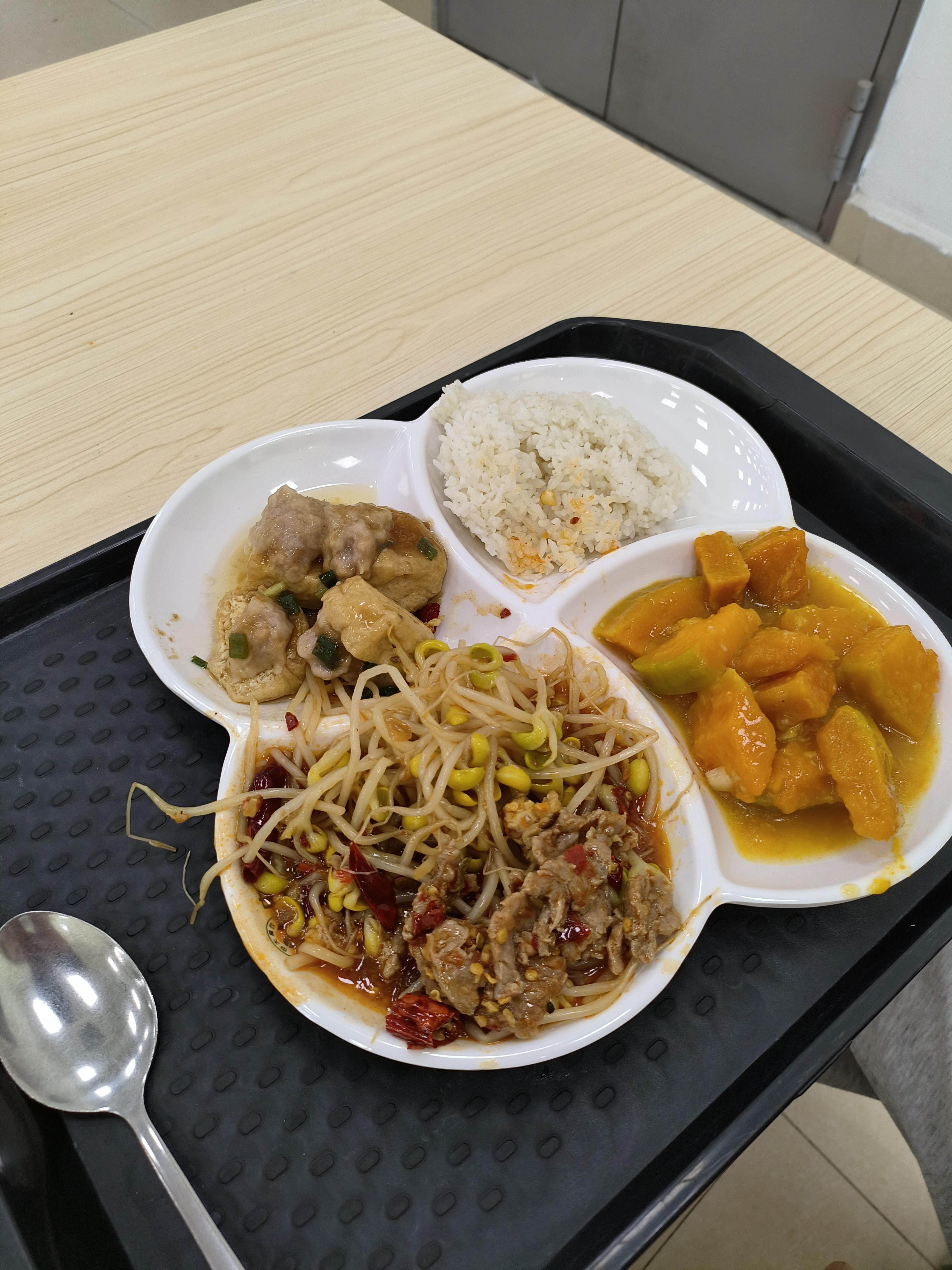 中山大学深圳校区的食堂啊啊啊,哭了哭了,孩子