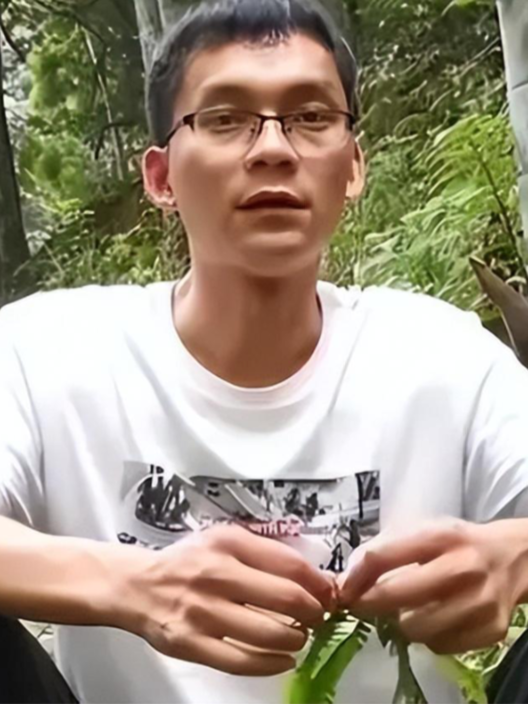 过去14年,他曾被中国政法大学,厦门大学,广西大