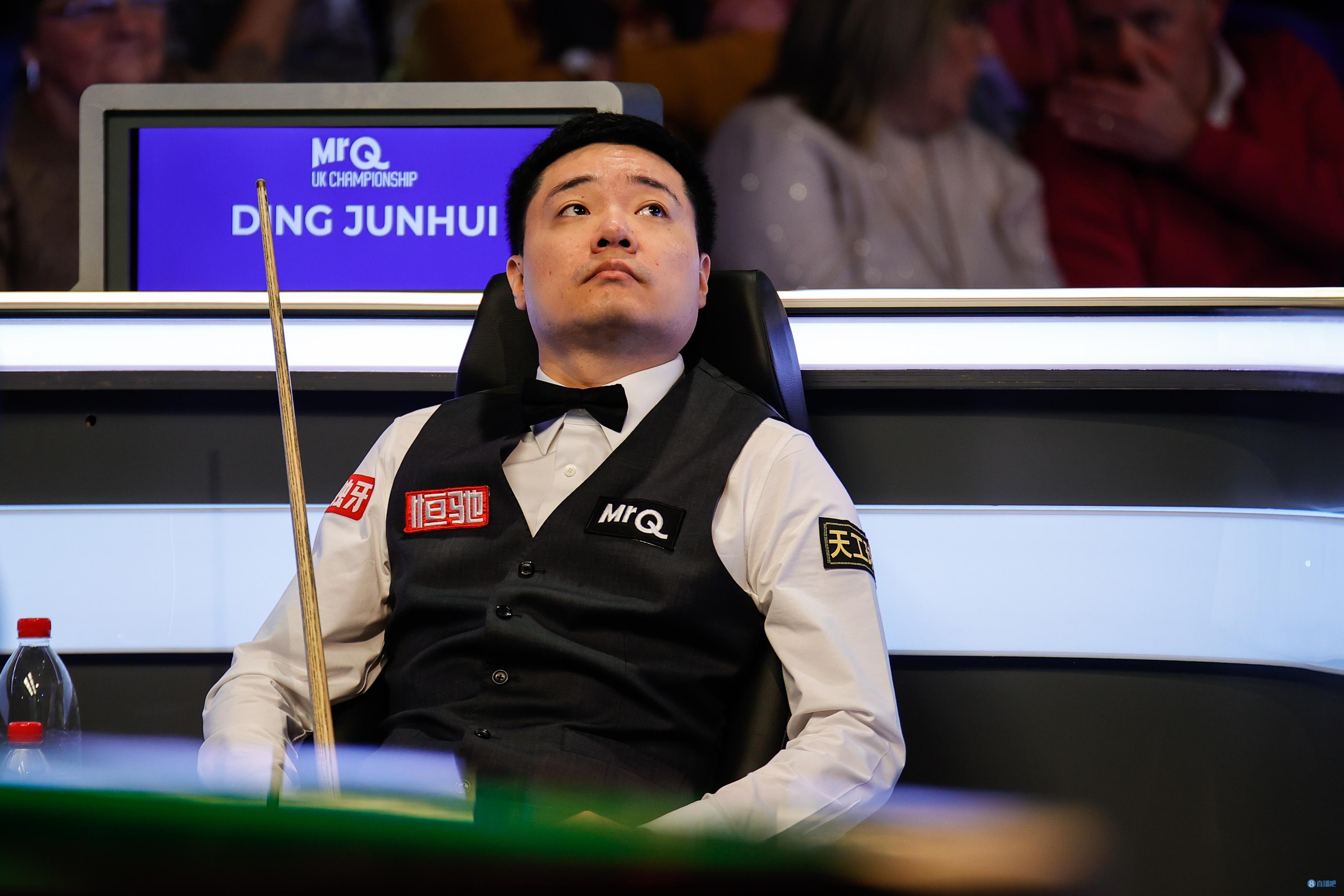 在刚刚结束的斯诺克英锦赛1/4决赛中,三届赛会冠军丁俊晖通过决手局