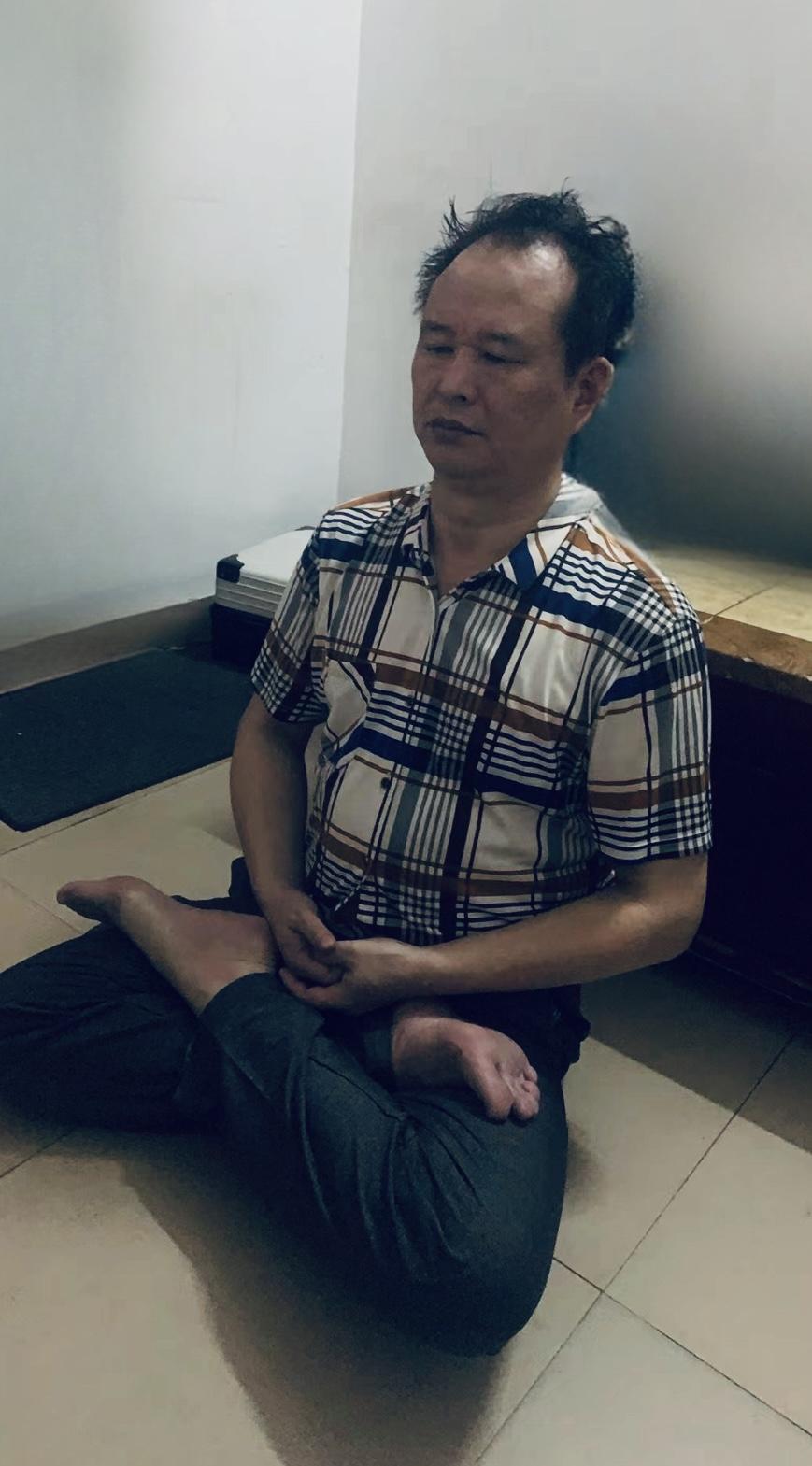 大拿来 的想法: 谈谈打坐初者双盘的痛苦