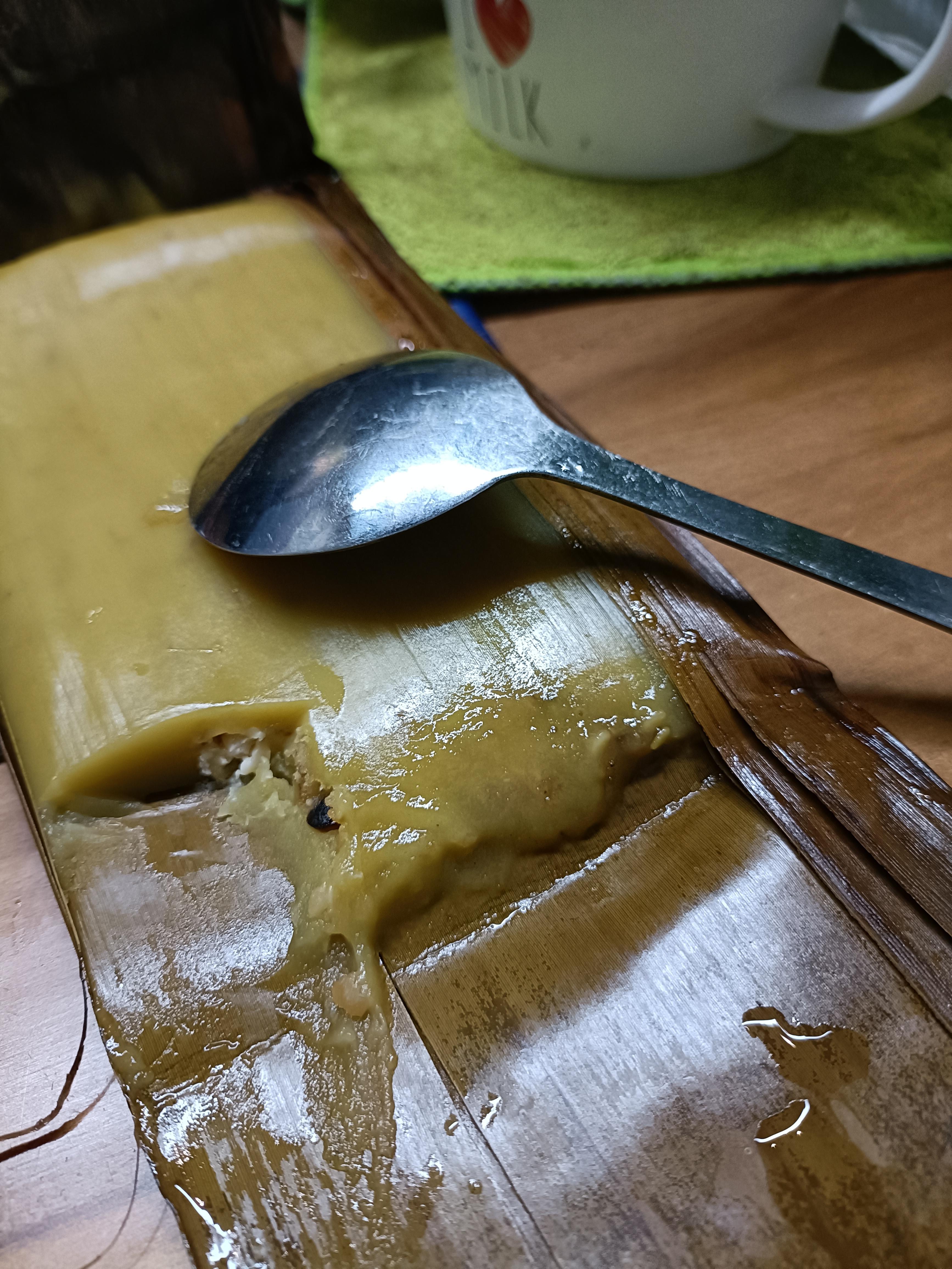 🍕美食名称:黄粑📍地点:黔西南布依 