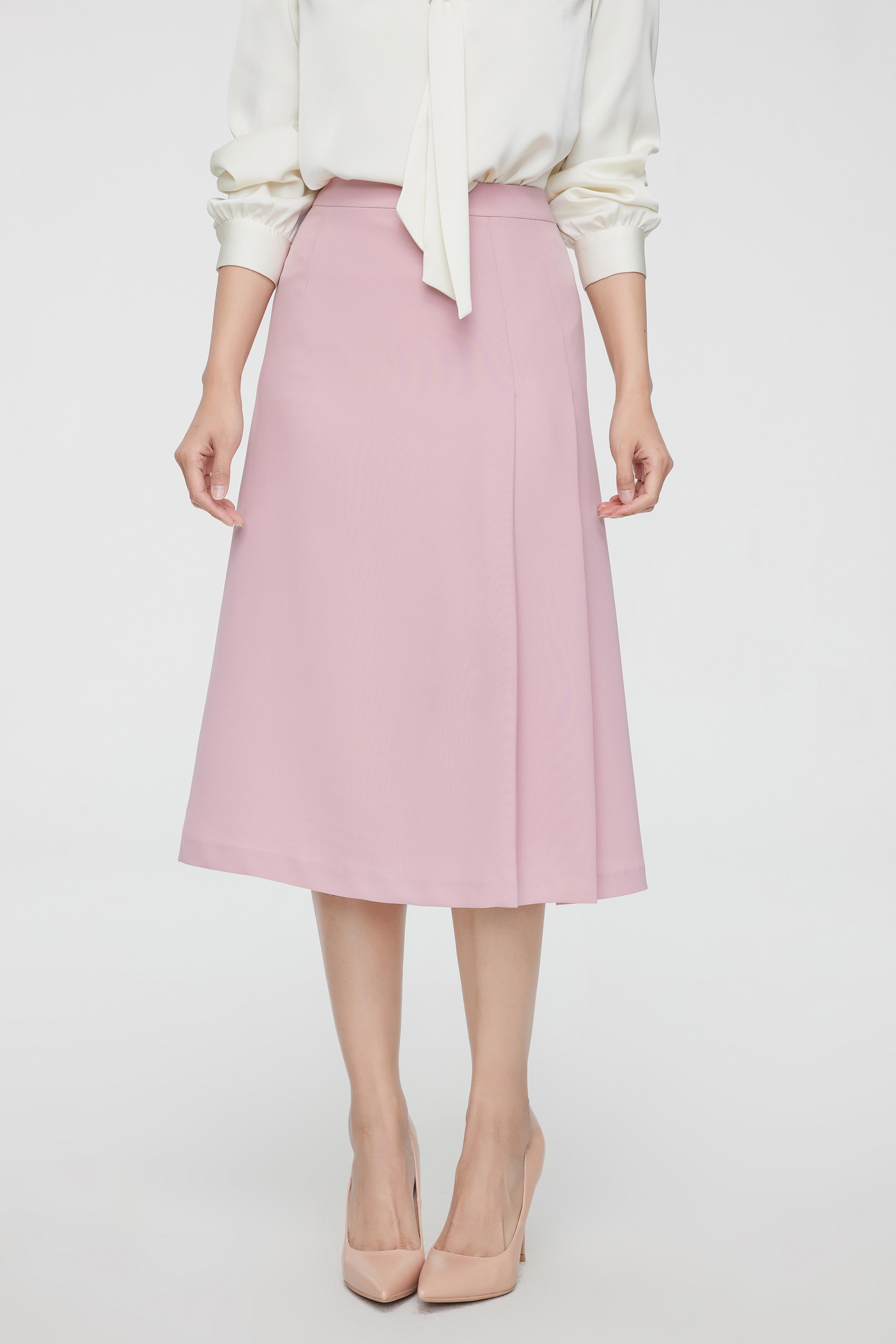 tianma天马服饰 的想法: 这件粉色连衣裙,满分少女感!