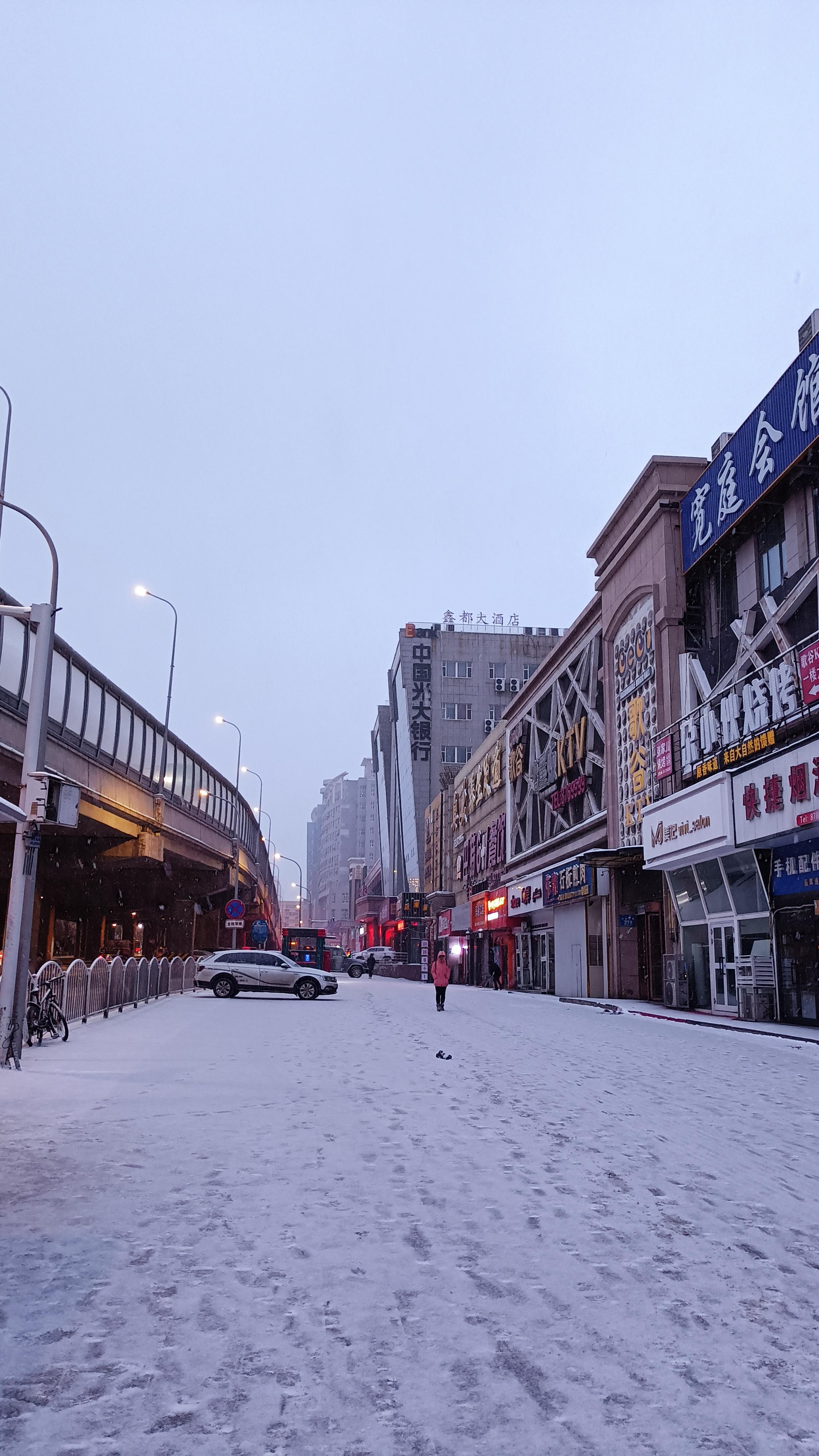 乌鲁木齐城市冬天图片图片