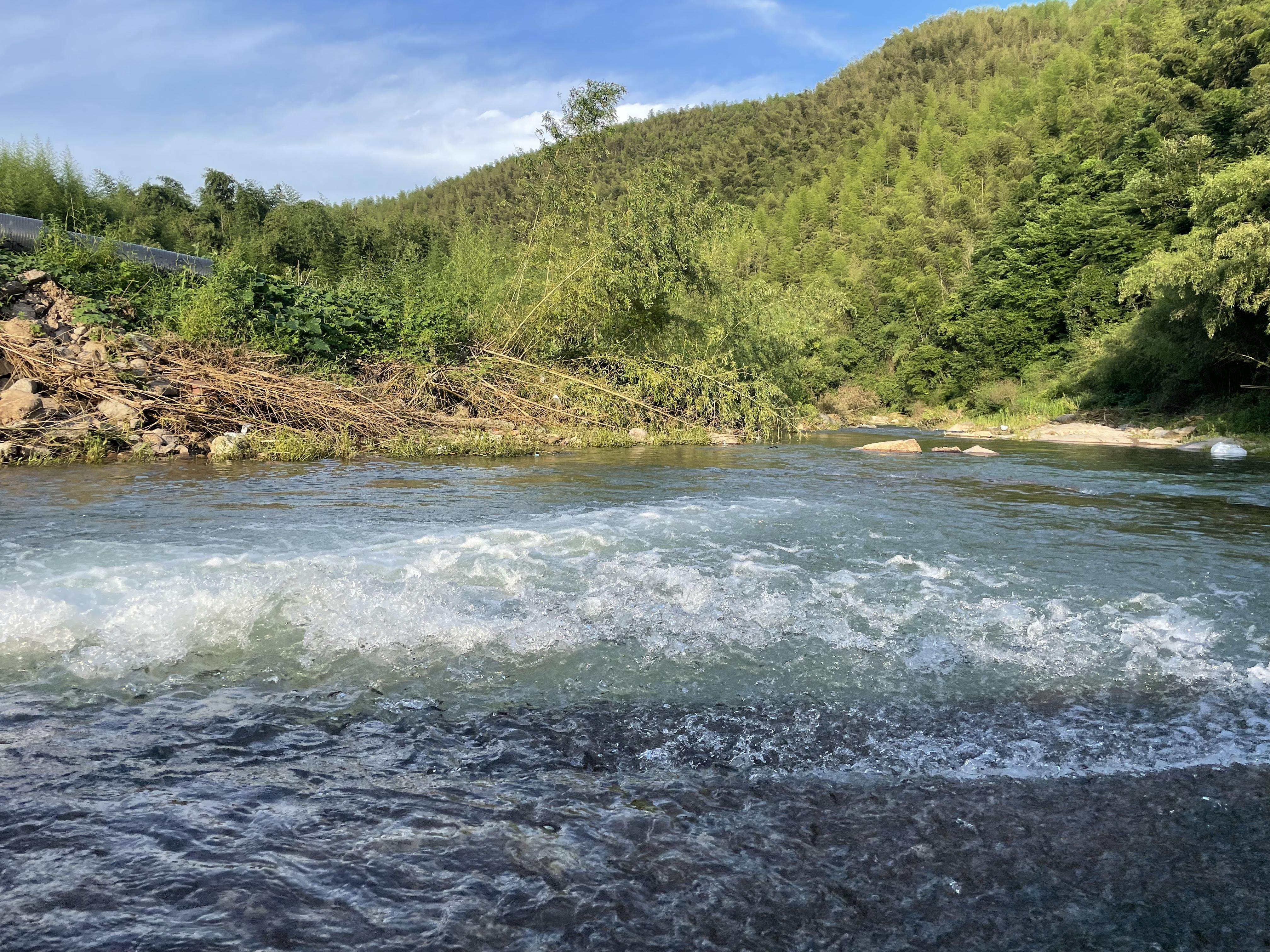 吾要学会长大 的想法: 浙江莫干山鱼鳞坝 | 莫干山风景怡人,山清水秀