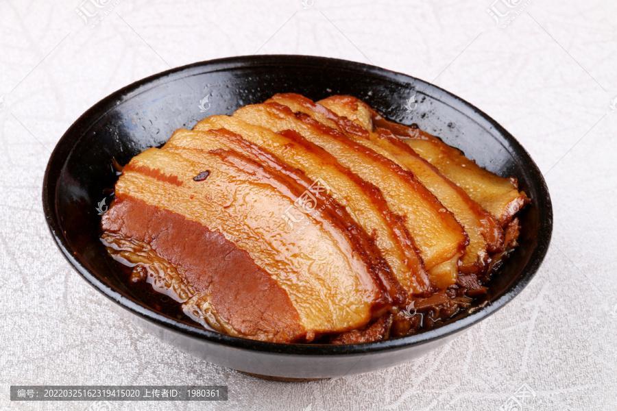 一支笔 的想法: 年味合碗肉那叫一个香
