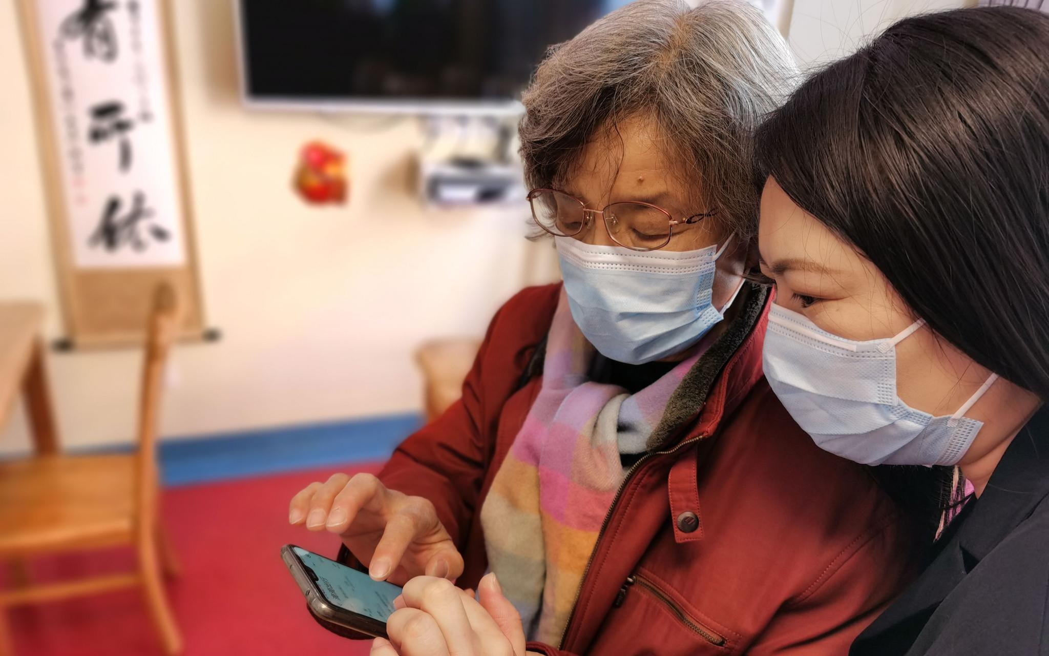  br>都是街坊邻居, br>看我长大的主. br>昨天这个静音了