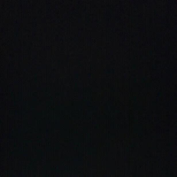 那个坑好黑我在下面喊了很久可没有谁能