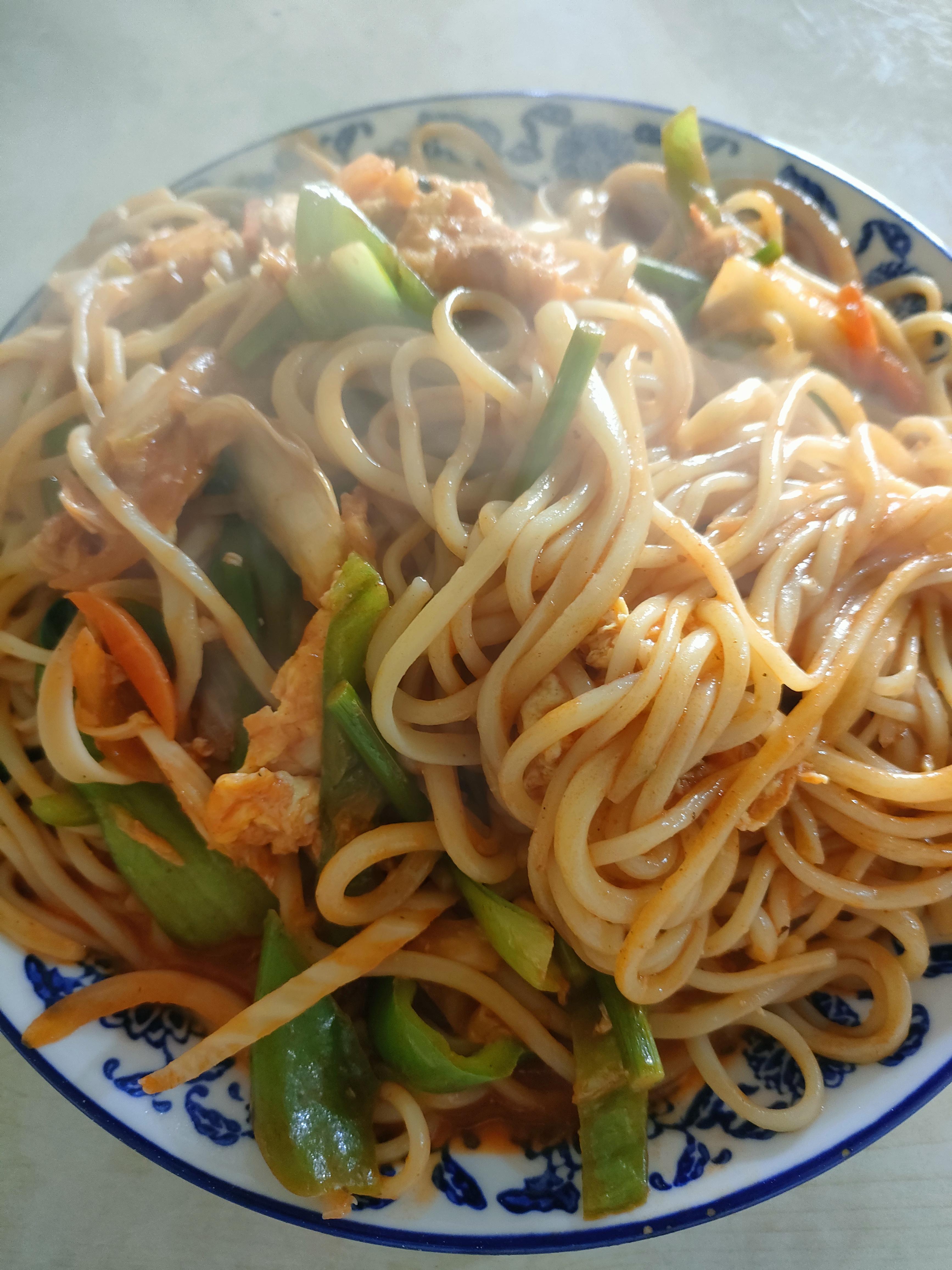 云淡风轻 的想法: 一盘鸡蛋炒拉面才 9 块 |  a href="https://www.