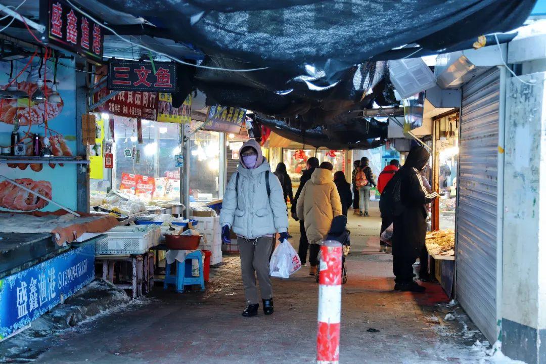 嬉游君 的想法: 大连早市体验 | 之前听说东北早市的物价很低还好吃